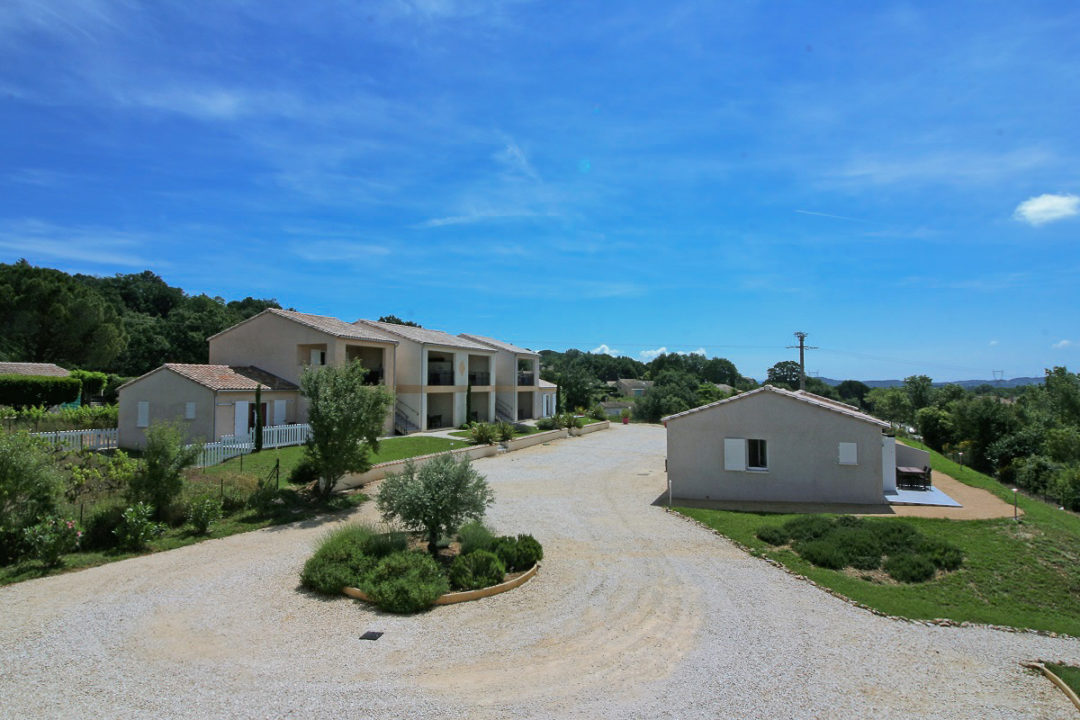 Maison de 30m2 meublée et climatisée avec terrasse