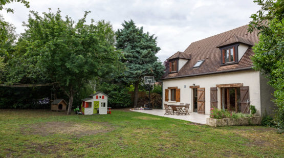 Vente maison 145m2 terrain 990m2 Vaires-sur-Marne - Effectimmo Vente maison 145m2 terrain 990m2 Vaires-sur-Marne - Effectimmo