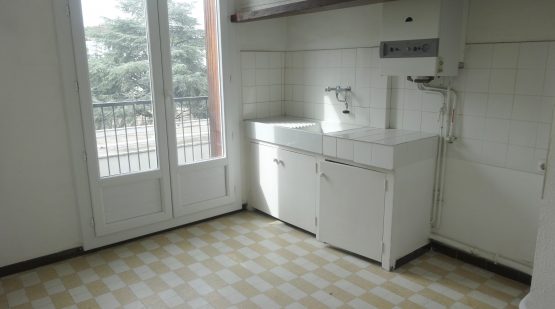 Vendu-Martigues, Charmant Studio au cœur du centre-ville-Effectimmo