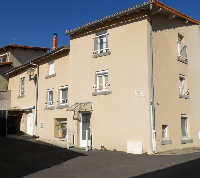 Au calme, maison familiale 107m2 de 4 chambres avec atelier de 33 m2