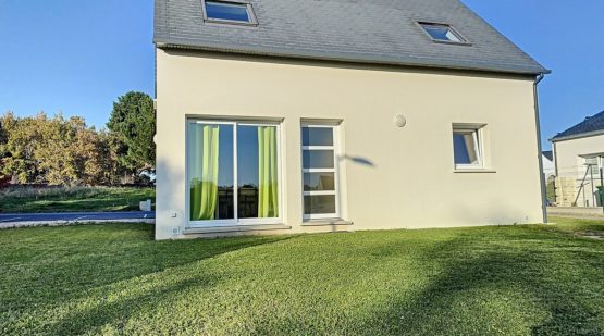 Vente maison 90m2 4 chambres Camoel - Effectimmo