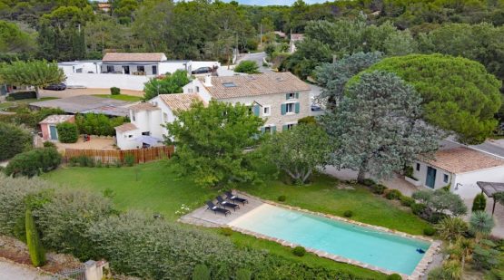 Vente mas et gite indépendant rénovés L'isle-sur-la-sorgue - Effectimmo