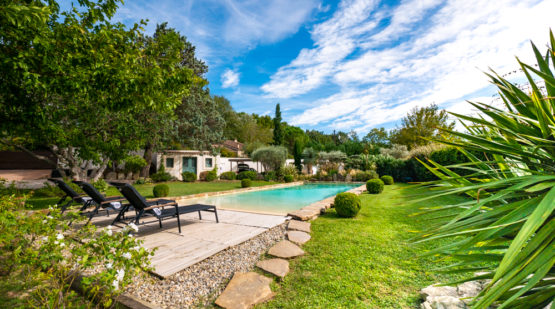 Vente mas et gite indépendant rénovés L'isle-sur-la-sorgue - Effectimmo