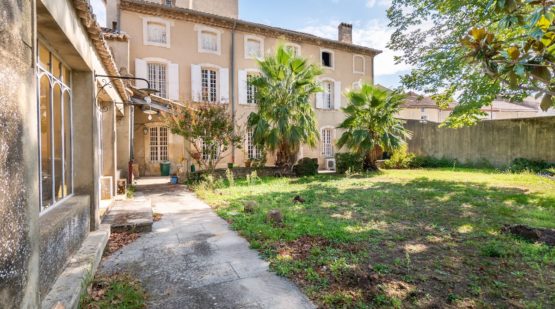 Vente maison 400m2 terrain constructible 2409m2 Gard - Effectimmo