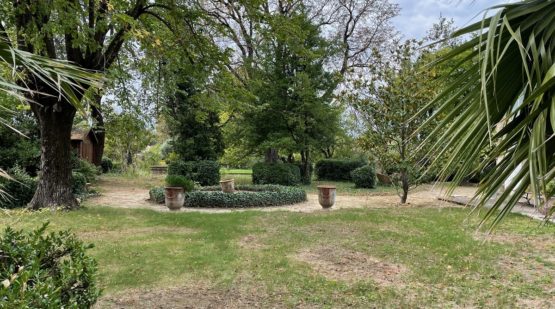 Vente maison 400m2 terrain constructible 2409m2 Gard - Effectimmo