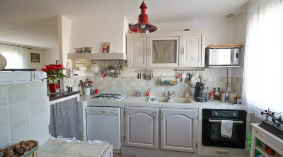 Vente maison familiale 134m2 avec piscine Barbentane - Effectimmo Vente maison familiale 134m2 avec piscine Barbentane - Effectimmo