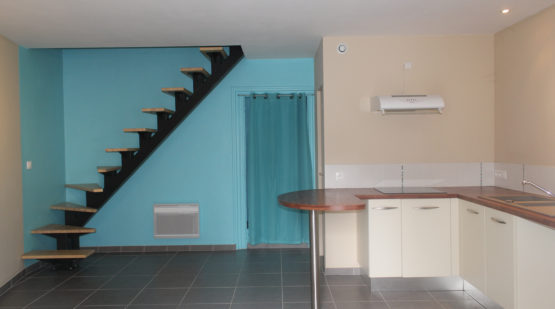 Vente maison rénovée de 75m2 St Lambert du Lattay - Effectimmo