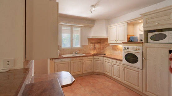 Vente villa 146m2 avec piscine L'Isle-sur-la-Sorgue - Effectimmo