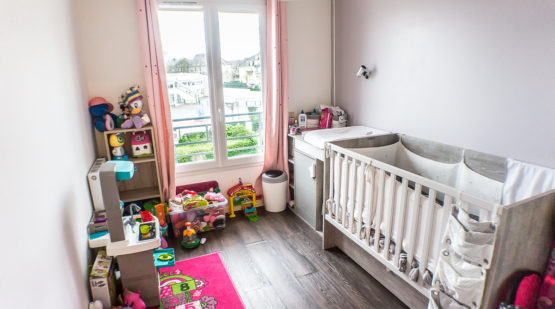 Vendu appartement 4 pièces avec balcon, centre-ville Vauréal - Effectimmo