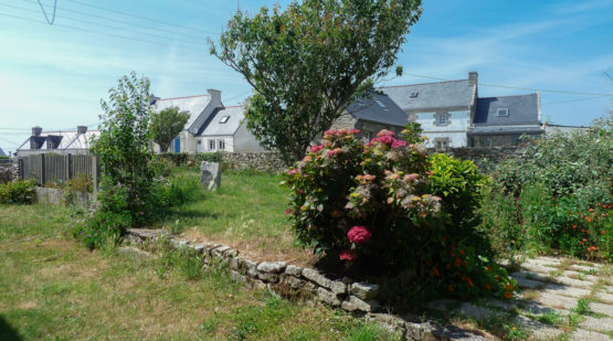Vente maison 175m2 2 logements distincts Plogoff - Effectimmo