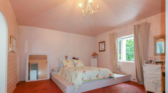 Vente maison de caractère avec dépendances Cheval-Blanc - Effectimmo Vente maison de caractère avec dépendances Cheval-Blanc - Effectimmo