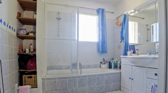 Vendu Maison familiale de 5 chambres, l'Isle-sur-la-Sorgue -Effectimmo