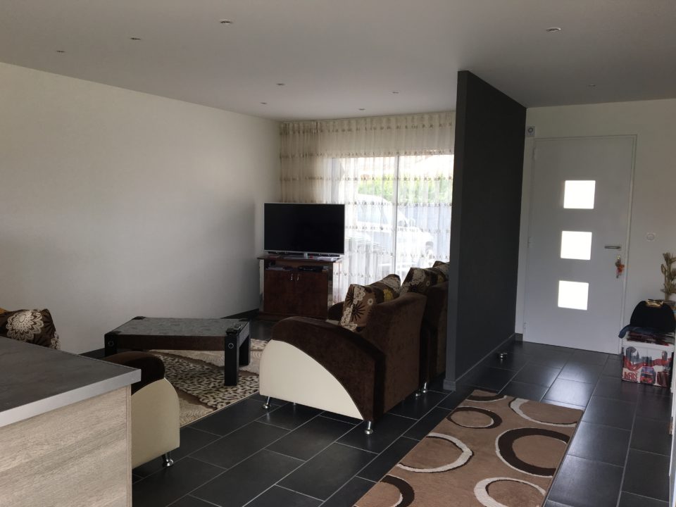 Villa contemporaine de plain pied de 105m2