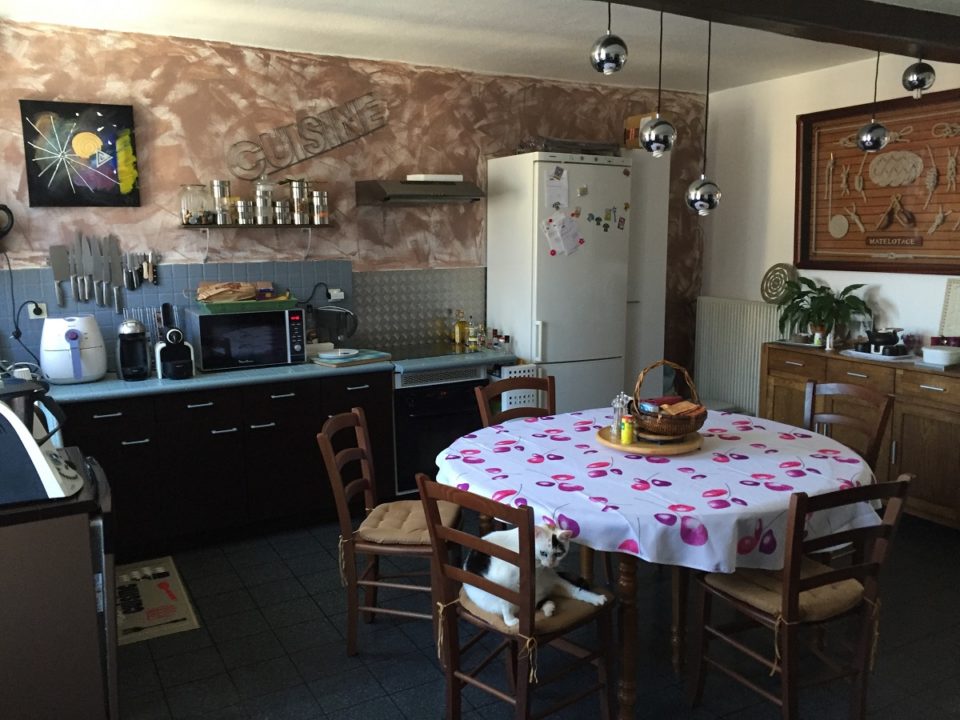 Immeuble de 273m2 à usage mixte – Idéal investisseur