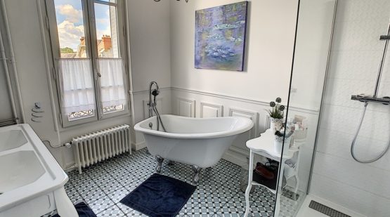 Vente maison 154m2 et studio 20m2 Fontainebleau - Effectimmo